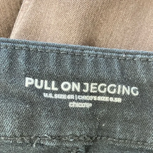 Chico's Sz 0.5 Bundle of 2 Black Brown Pull On Jegging Skinny Stretch Jeans 6R - Picture 3 of 10